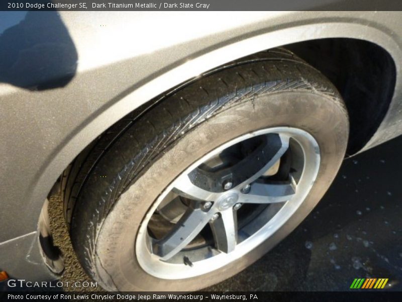 Dark Titanium Metallic / Dark Slate Gray 2010 Dodge Challenger SE