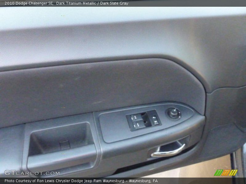 Dark Titanium Metallic / Dark Slate Gray 2010 Dodge Challenger SE