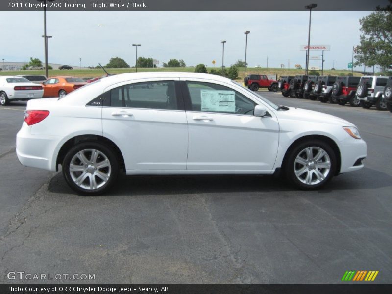 Bright White / Black 2011 Chrysler 200 Touring