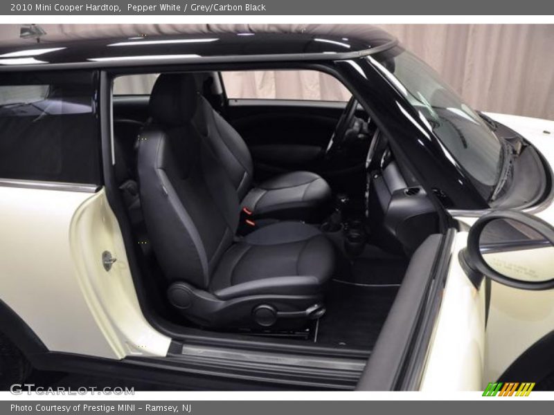 Pepper White / Grey/Carbon Black 2010 Mini Cooper Hardtop