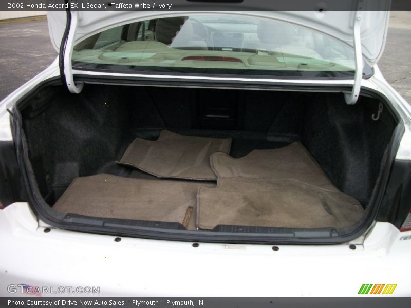  2002 Accord EX-L Sedan Trunk