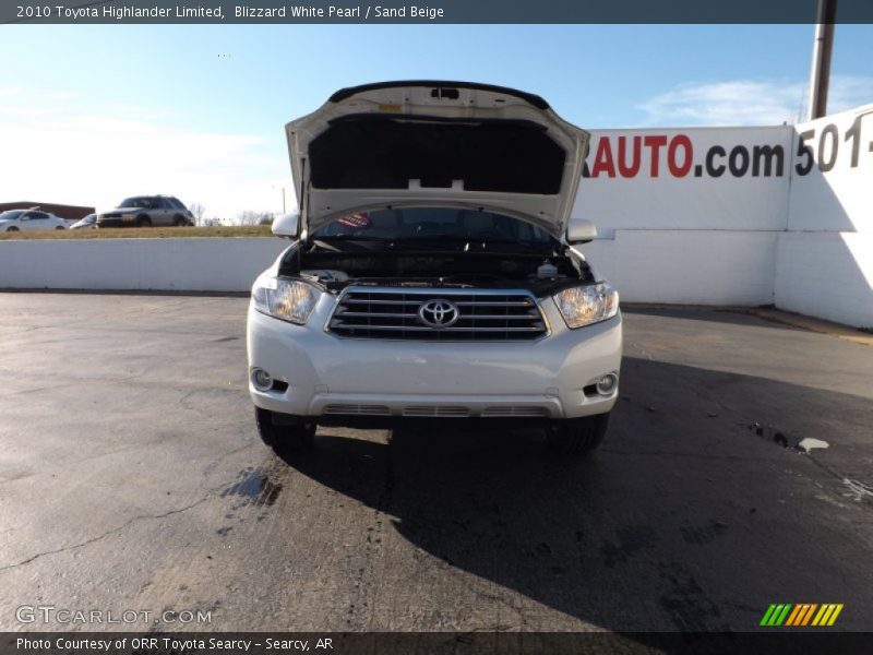 Blizzard White Pearl / Sand Beige 2010 Toyota Highlander Limited