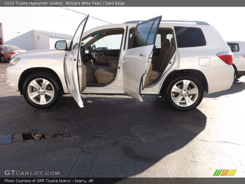 Blizzard White Pearl / Sand Beige 2010 Toyota Highlander Limited