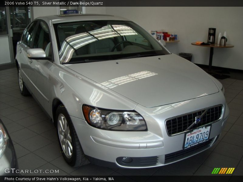Silver Metallic / Dark Beige/Quartz 2006 Volvo S40 T5