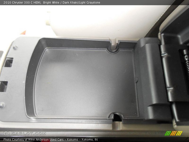 Bright White / Dark Khaki/Light Graystone 2010 Chrysler 300 C HEMI