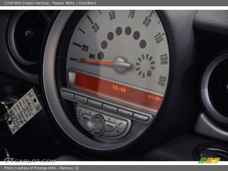 Pepper White / Grey/Black 2008 Mini Cooper Hardtop