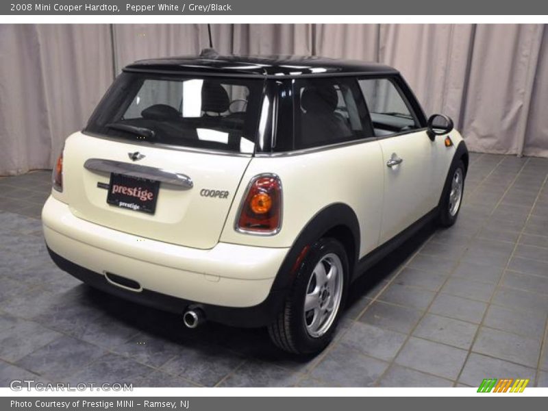 Pepper White / Grey/Black 2008 Mini Cooper Hardtop