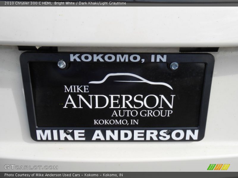 Bright White / Dark Khaki/Light Graystone 2010 Chrysler 300 C HEMI