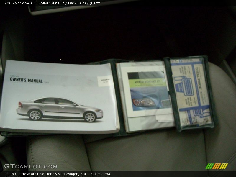 Silver Metallic / Dark Beige/Quartz 2006 Volvo S40 T5