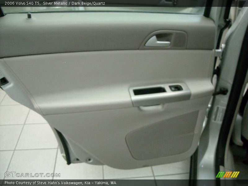 Silver Metallic / Dark Beige/Quartz 2006 Volvo S40 T5