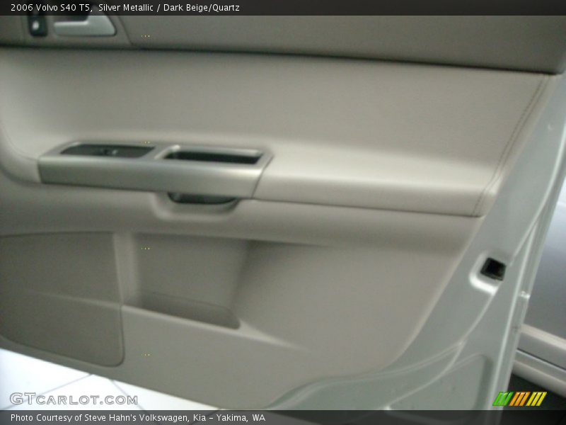 Silver Metallic / Dark Beige/Quartz 2006 Volvo S40 T5