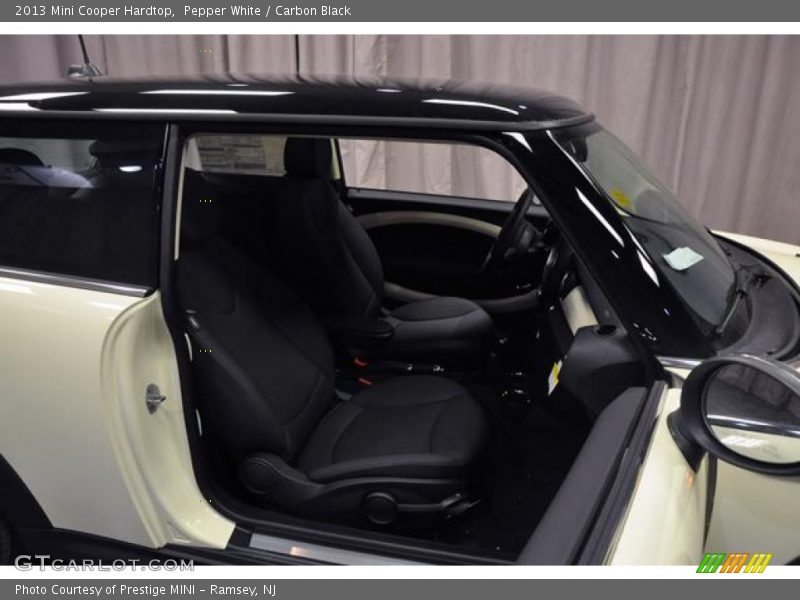 Pepper White / Carbon Black 2013 Mini Cooper Hardtop