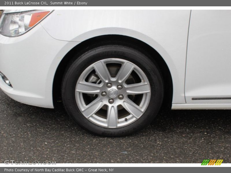 Summit White / Ebony 2011 Buick LaCrosse CXL