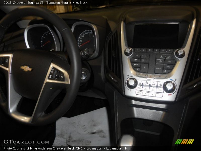 Tungsten Metallic / Jet Black 2013 Chevrolet Equinox LT