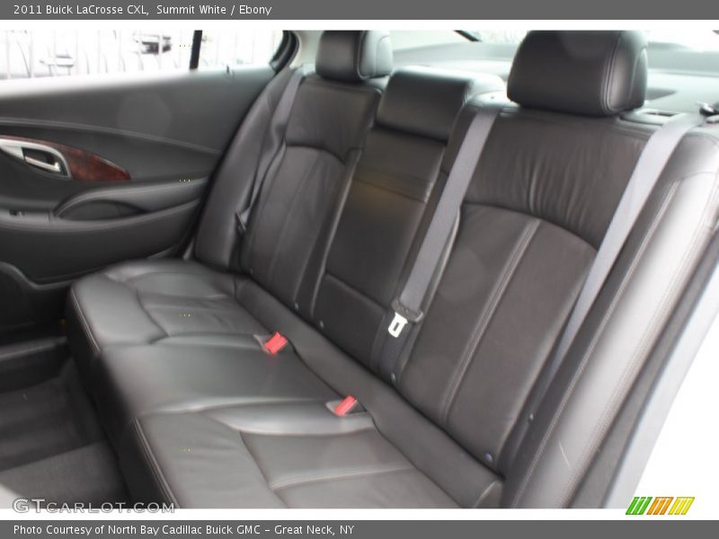 Summit White / Ebony 2011 Buick LaCrosse CXL