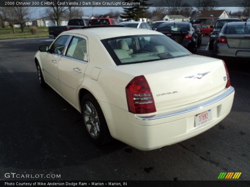 Cool Vanilla / Dark Slate Gray/Light Graystone 2006 Chrysler 300 C HEMI