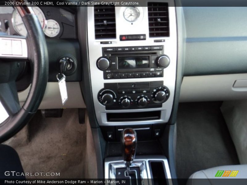 Cool Vanilla / Dark Slate Gray/Light Graystone 2006 Chrysler 300 C HEMI