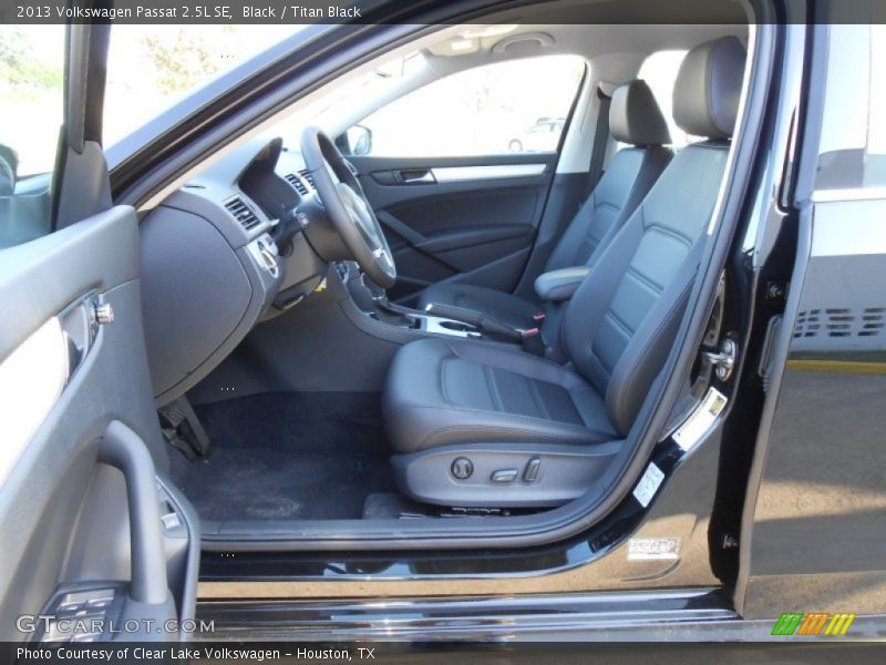 Black / Titan Black 2013 Volkswagen Passat 2.5L SE