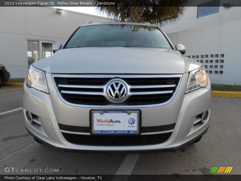 Reflex Silver Metallic / Sandstone 2010 Volkswagen Tiguan SE