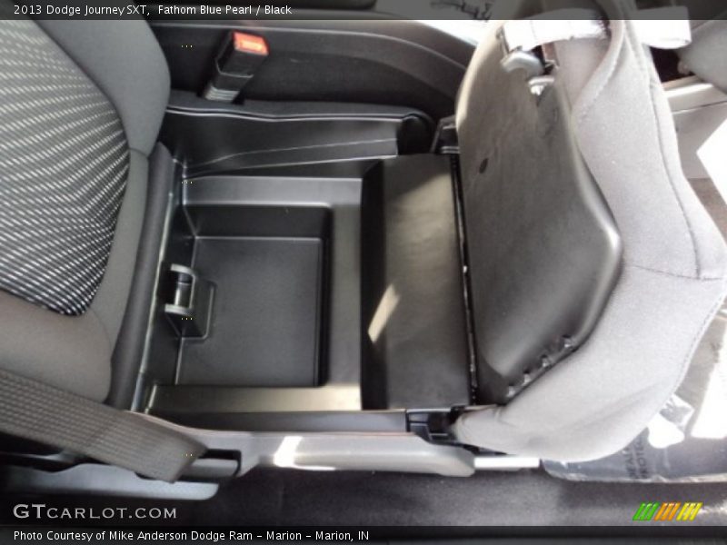 Fathom Blue Pearl / Black 2013 Dodge Journey SXT