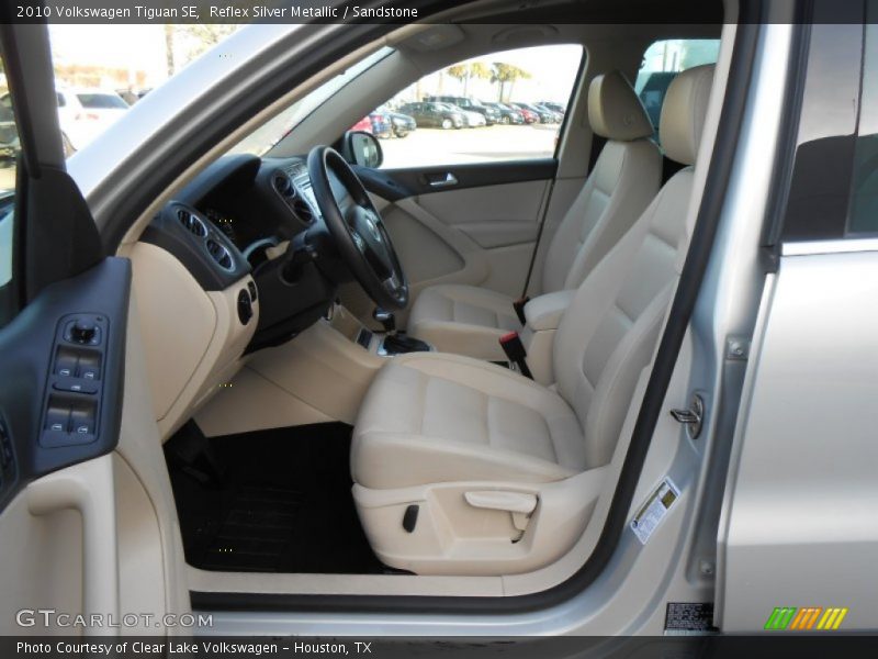 Reflex Silver Metallic / Sandstone 2010 Volkswagen Tiguan SE