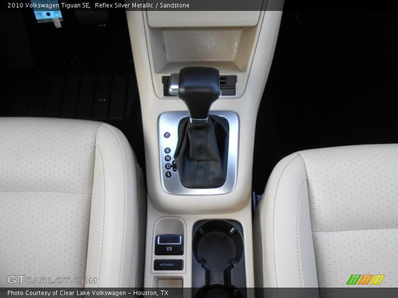 Reflex Silver Metallic / Sandstone 2010 Volkswagen Tiguan SE