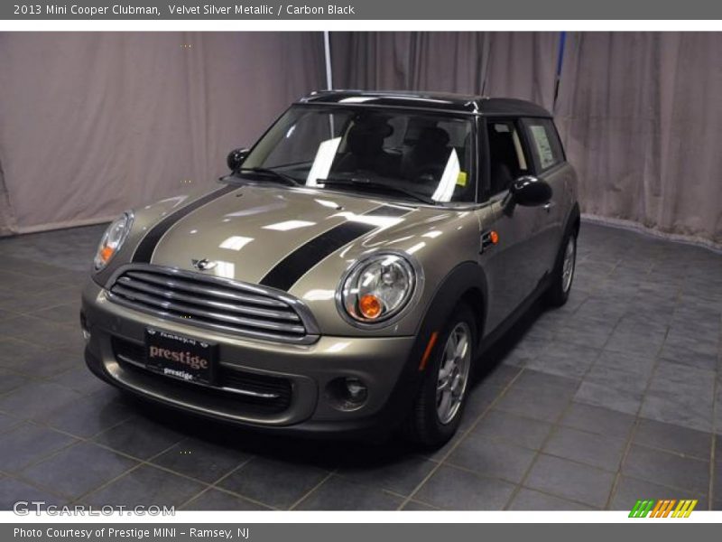 Velvet Silver Metallic / Carbon Black 2013 Mini Cooper Clubman