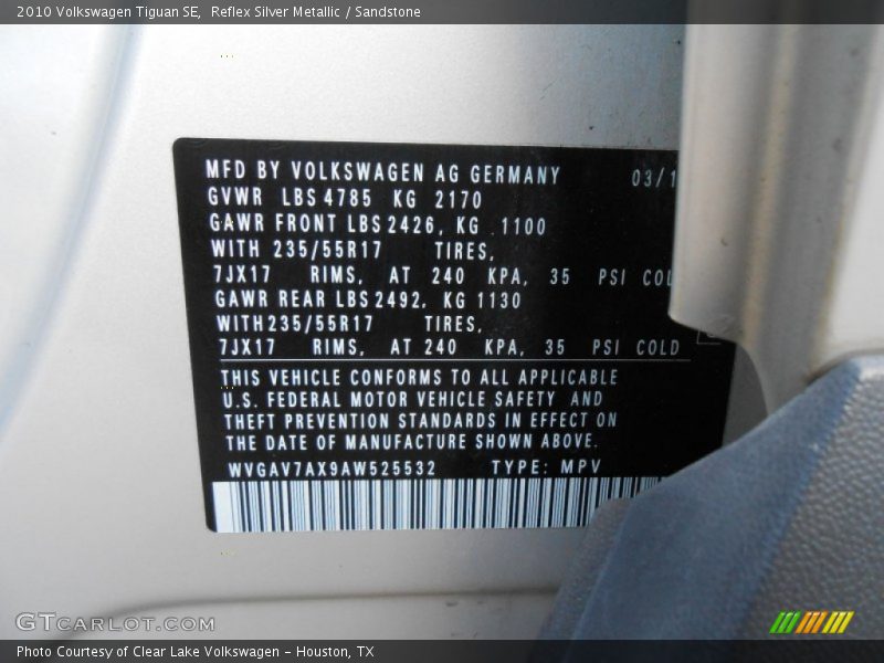 Reflex Silver Metallic / Sandstone 2010 Volkswagen Tiguan SE