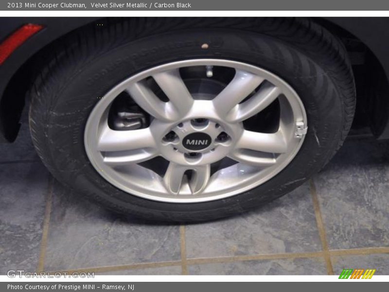 Velvet Silver Metallic / Carbon Black 2013 Mini Cooper Clubman
