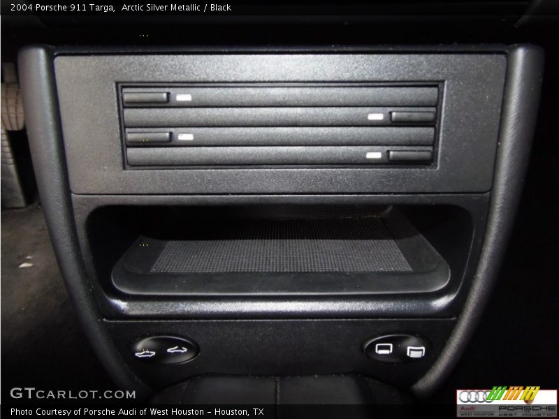 Arctic Silver Metallic / Black 2004 Porsche 911 Targa