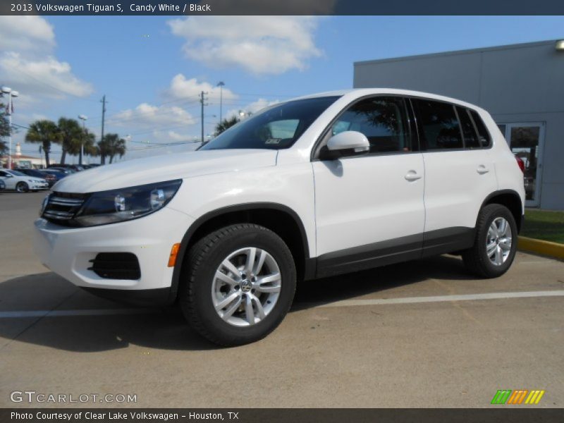 Candy White / Black 2013 Volkswagen Tiguan S