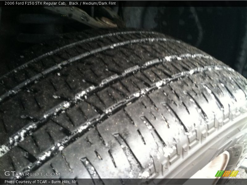 Black / Medium/Dark Flint 2006 Ford F150 STX Regular Cab