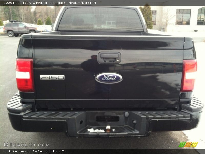 Black / Medium/Dark Flint 2006 Ford F150 STX Regular Cab