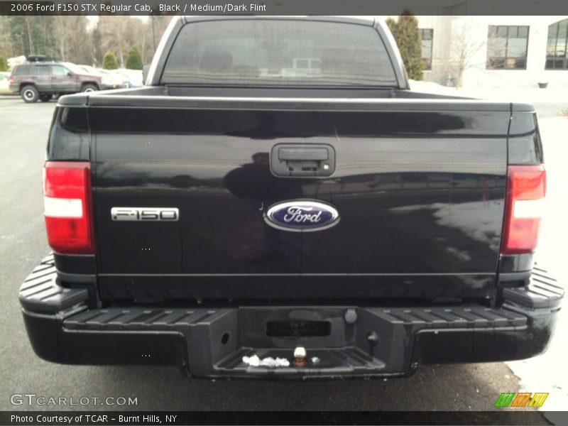 Black / Medium/Dark Flint 2006 Ford F150 STX Regular Cab