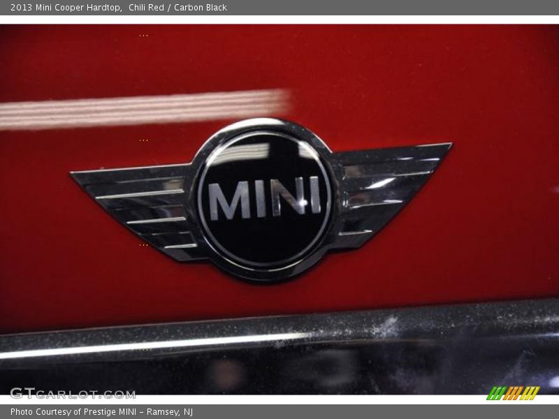 Chili Red / Carbon Black 2013 Mini Cooper Hardtop