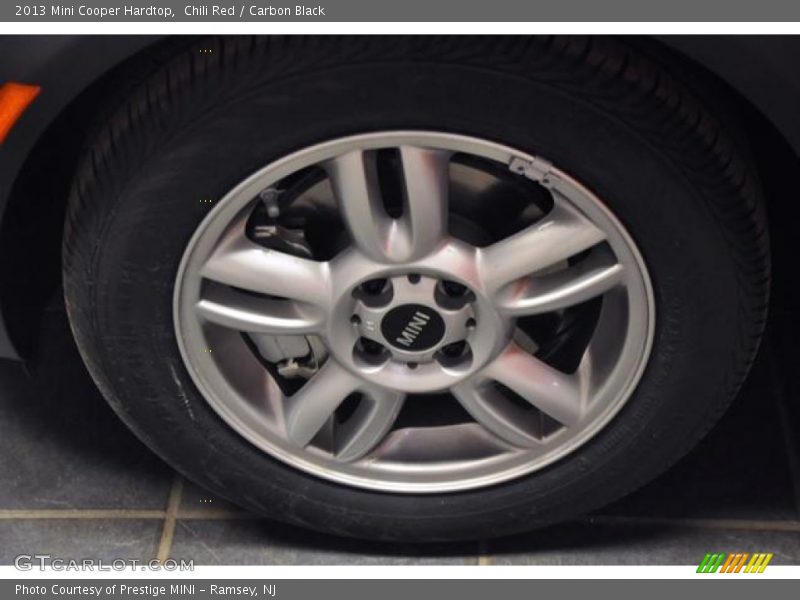 Chili Red / Carbon Black 2013 Mini Cooper Hardtop