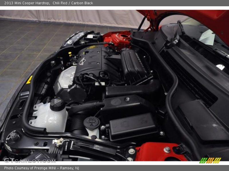Chili Red / Carbon Black 2013 Mini Cooper Hardtop