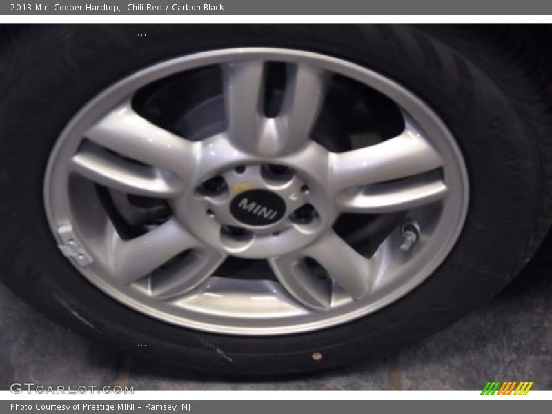 Chili Red / Carbon Black 2013 Mini Cooper Hardtop