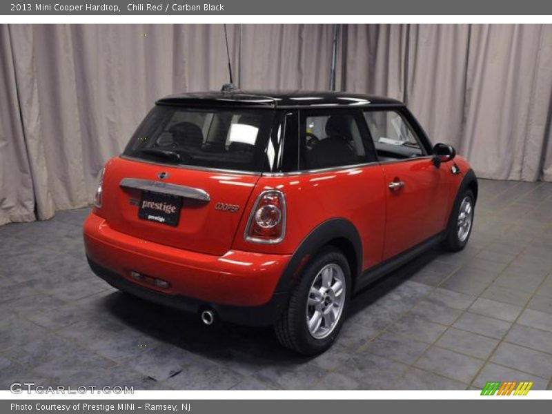 Chili Red / Carbon Black 2013 Mini Cooper Hardtop