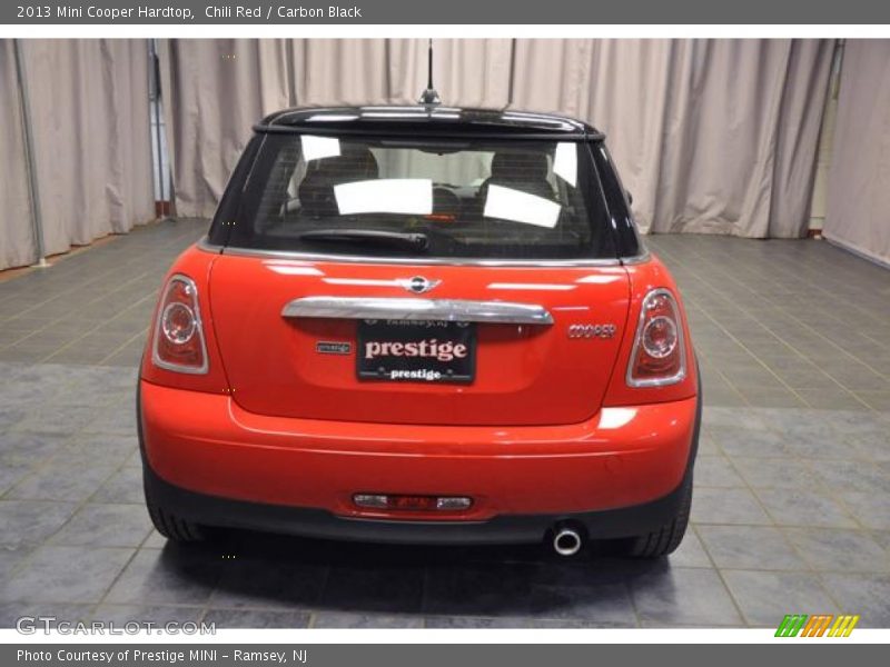 Chili Red / Carbon Black 2013 Mini Cooper Hardtop