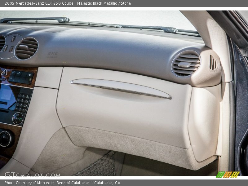 Majestic Black Metallic / Stone 2009 Mercedes-Benz CLK 350 Coupe