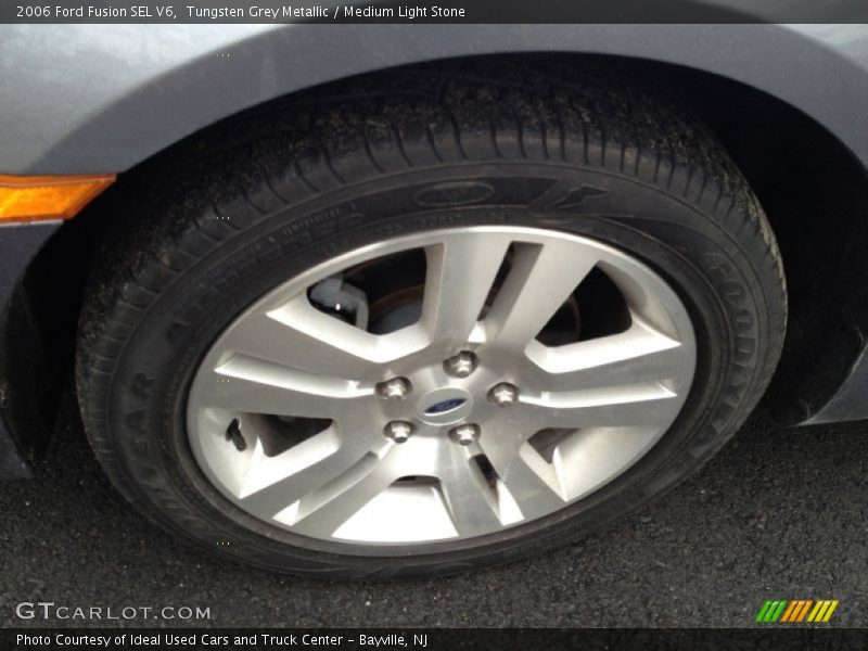 Tungsten Grey Metallic / Medium Light Stone 2006 Ford Fusion SEL V6