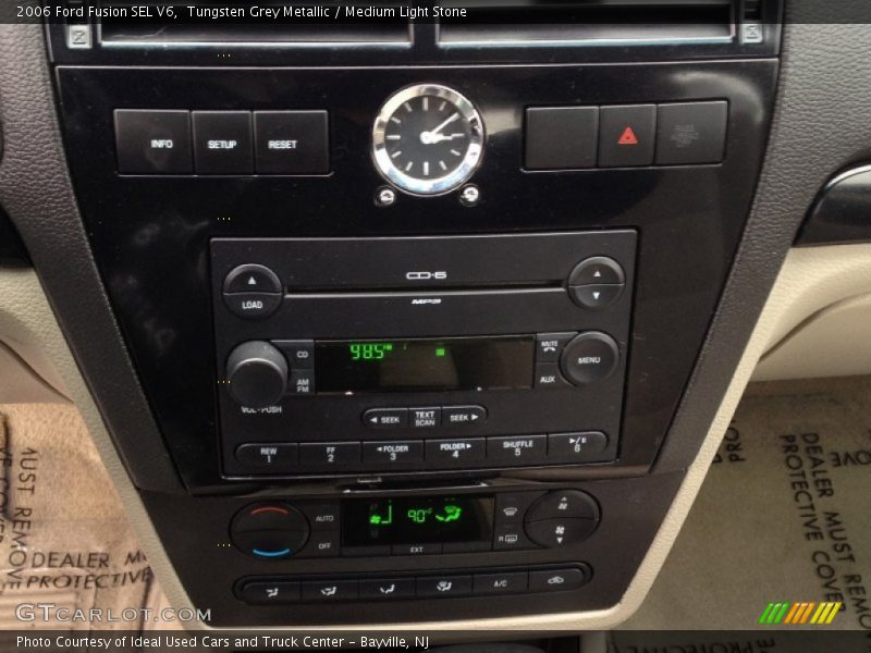 Controls of 2006 Fusion SEL V6