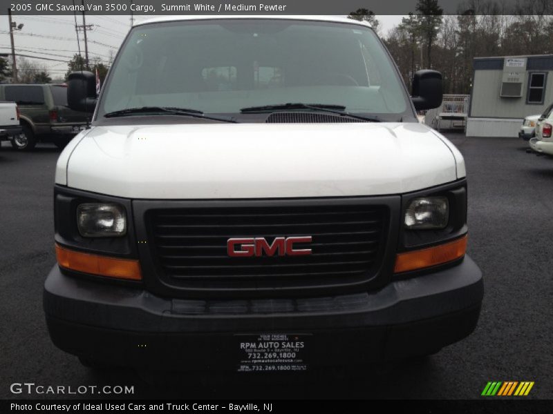Summit White / Medium Pewter 2005 GMC Savana Van 3500 Cargo