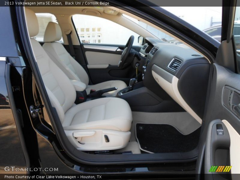 Black Uni / Cornsilk Beige 2013 Volkswagen Jetta SE Sedan