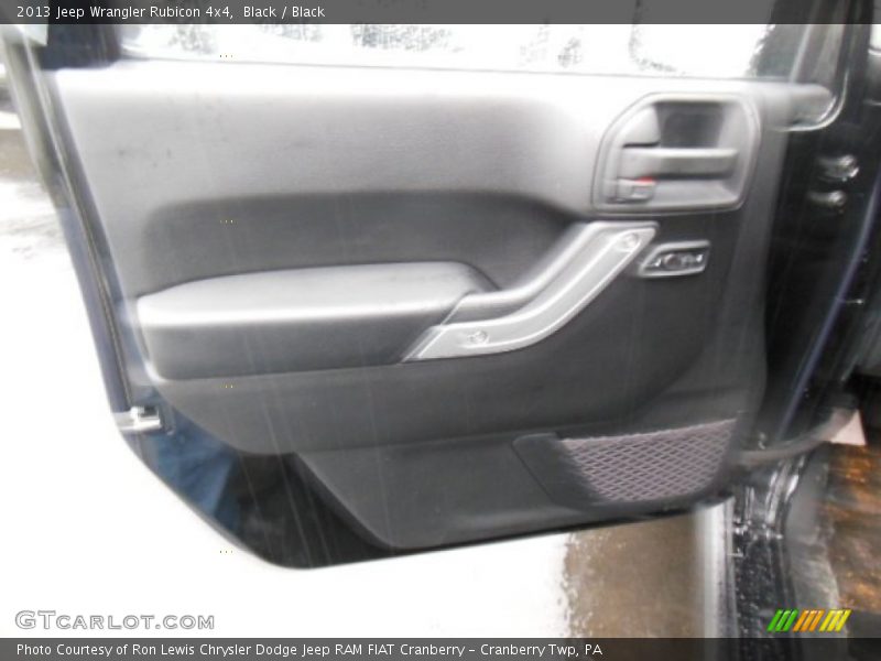 Black / Black 2013 Jeep Wrangler Rubicon 4x4
