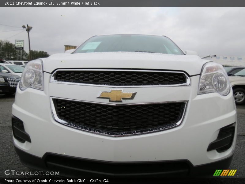 Summit White / Jet Black 2011 Chevrolet Equinox LT