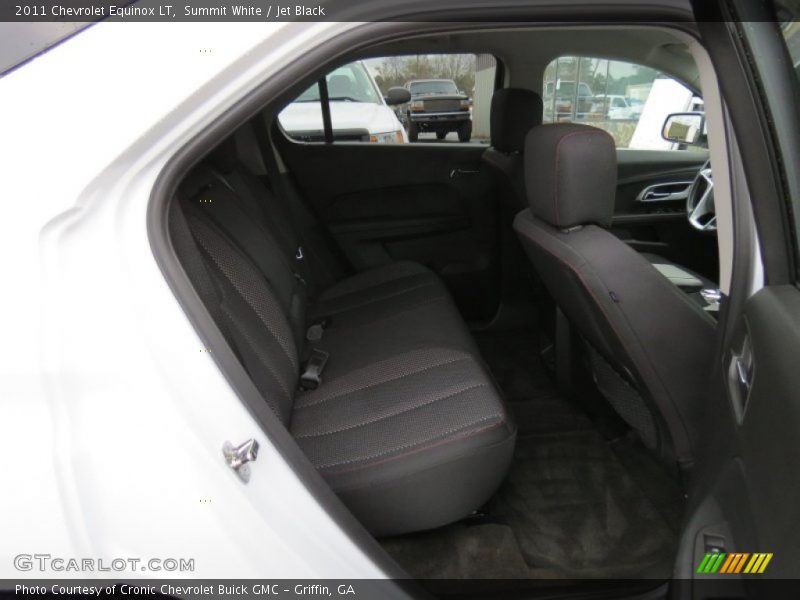 Summit White / Jet Black 2011 Chevrolet Equinox LT