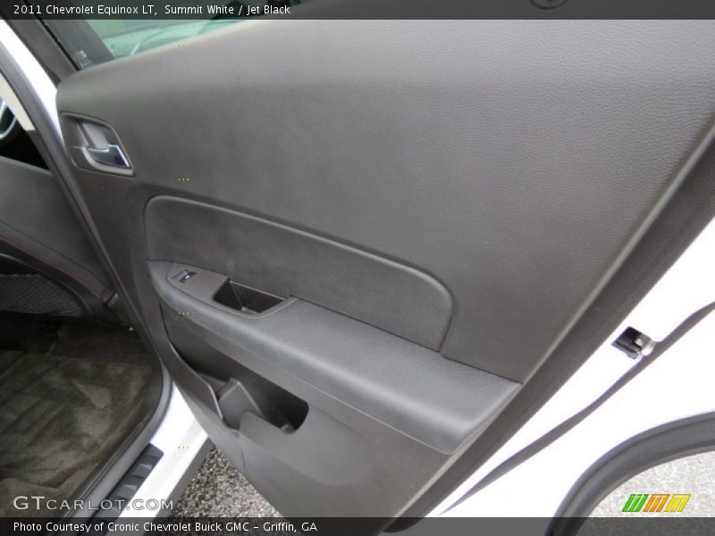Summit White / Jet Black 2011 Chevrolet Equinox LT
