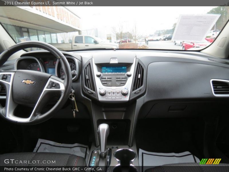 Summit White / Jet Black 2011 Chevrolet Equinox LT